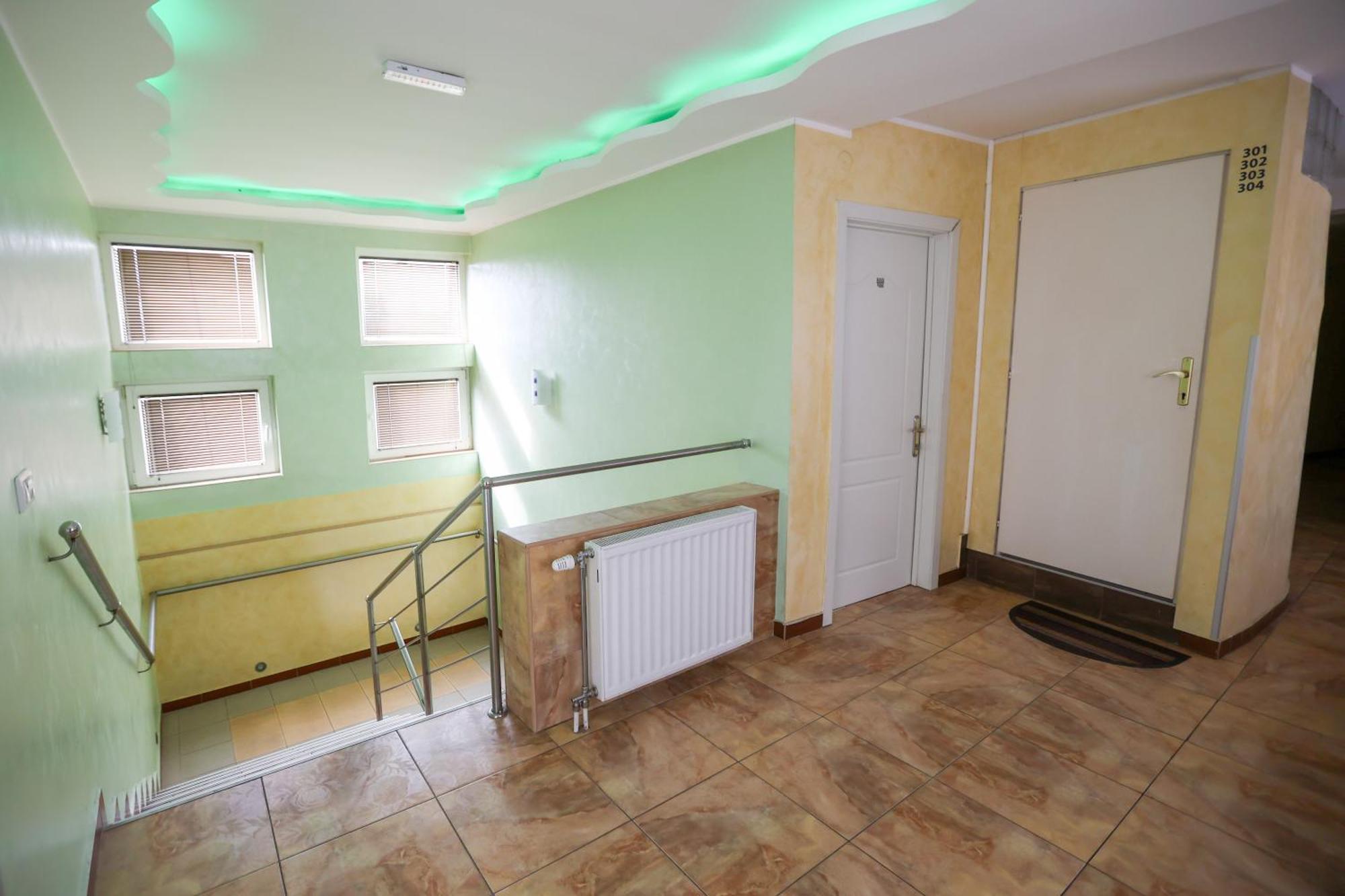 Marex Centar Jabuka Exterior foto